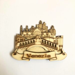 MAGNES NA LODÓWKĘ WŁOCHY WENECJA VENEZIA DREWNIANY 6174