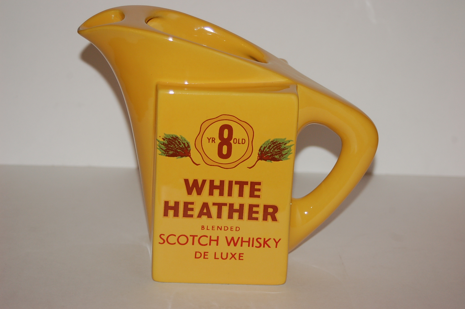 Dzbanek na wodę do whisky WHITE HEATHER D07