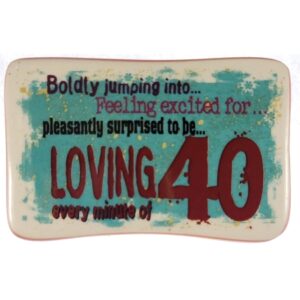 MAGNES NA LODÓWKĘ SZYLD DLA PONAD 40 LATKÓW PROMUJĄCY RÓŻNOŚCI M13382