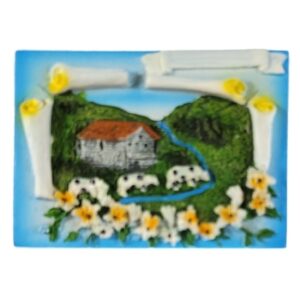 MAGNES NA LODÓWKĘ WIDOK CHATKA I KROWY NA TLE ALP M01607