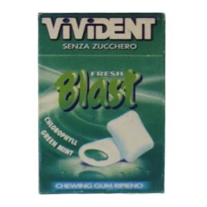 MAGNES NA LODÓWKĘ GUMA DO ŻUCIA MIĘTOWA BEZ CUKRU PUDEŁKO JEDZENIE M04223