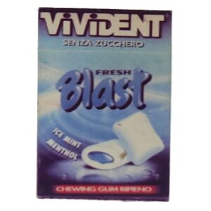 MAGNES NA LODÓWKĘ GUMA DO ŻUCIA MENTOLOWA PUDEŁKO JEDZENIE M04227