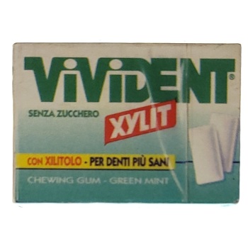 MAGNES NA LODÓWKĘ GUMA DO ŻUCIA ZIELONA MIĘTA PUDEŁKO JEDZENIE M04233