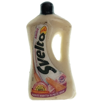 MAGNES kolekcjonerski model płynu do mycia naczyń marki Svelto M04508