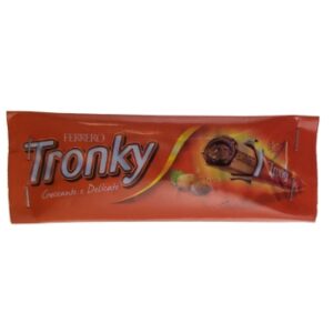 MAGNES NA LODÓWKĘ baton orzechowy Tronky Ferrero M04527