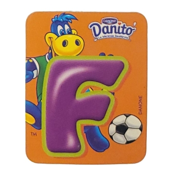 MAGNES NA LODÓWKĘ Danito z reklamy Danone M13716