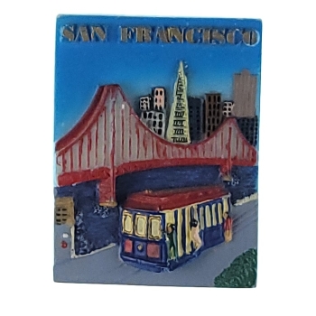 MAGNES Przestrzenny most Golden Gate w San Francisci tramwaj M13871