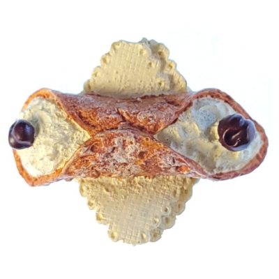 Magnes sycylijskie cannoli, tradycyjny włoski deser M14849