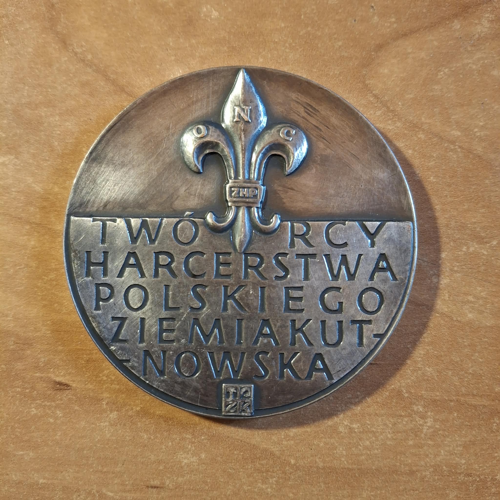 MEDAL TWÓRCY HARCERSTWA POLSKIEGO ANDRZEJ MAŁKOWSKI MED-024 - obrazek 2